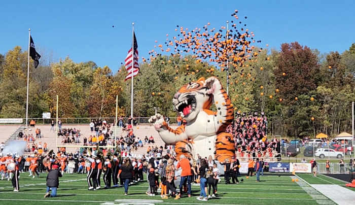 Massillon defeats Canton McKinley 23-13 Ryan Isley